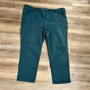 Gloria Vanderbilt Amanda Teal Jeans 20W Short